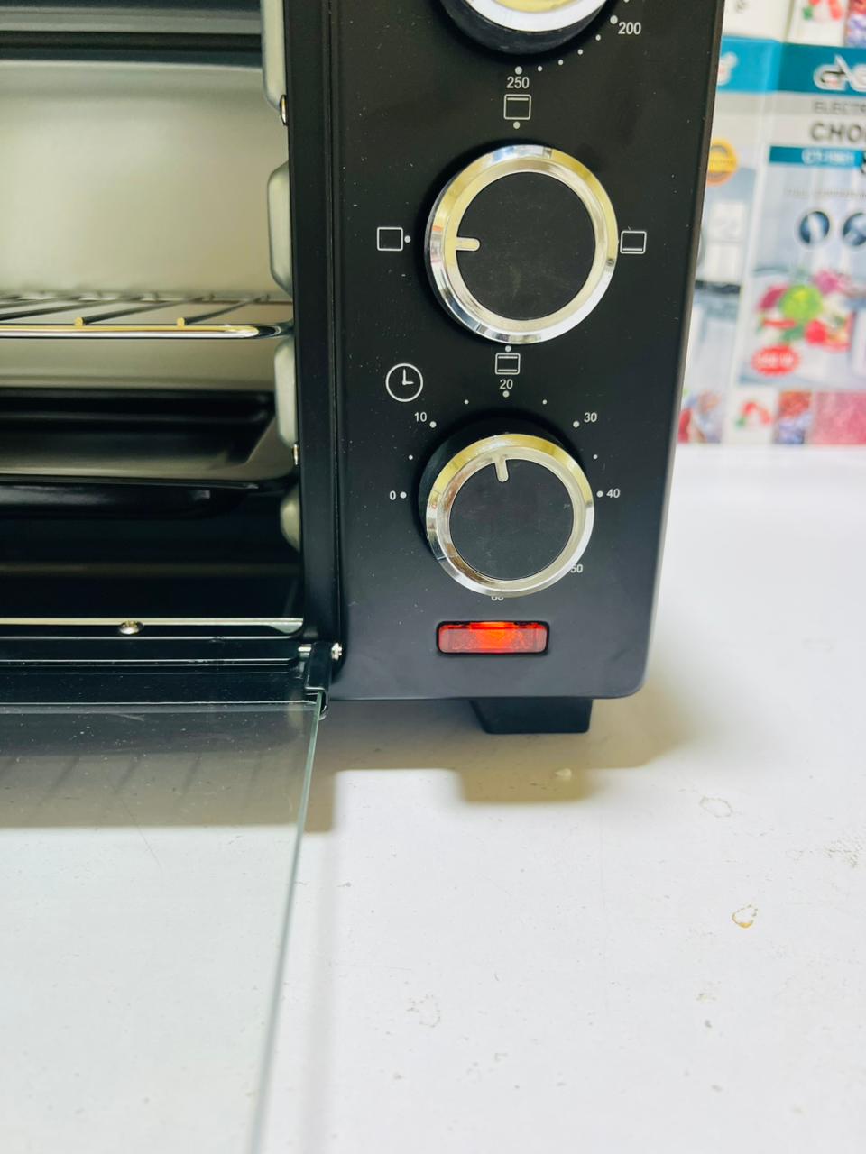Kenwood 25L Electric Baking Oven toaster With Double Tray & Rotisserie Grill , 1300 Watt
